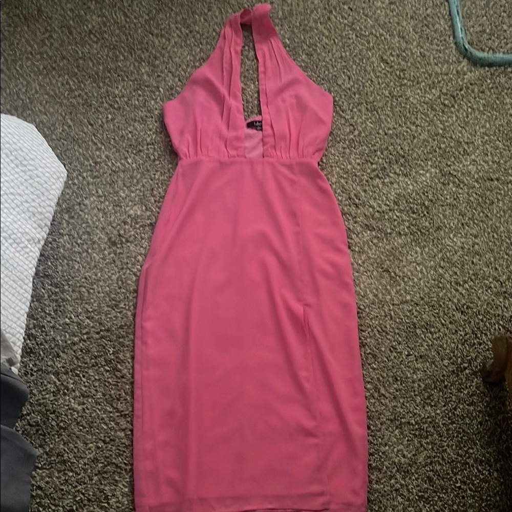 Elegant Pink Halter Dress